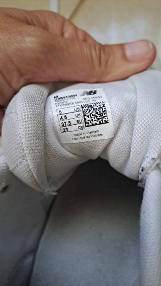 New Balance 550 Bianche numero 37.5