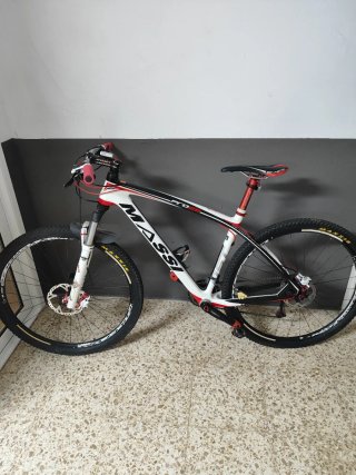 Bicicleta Mtb 29 Fibra de Carbono