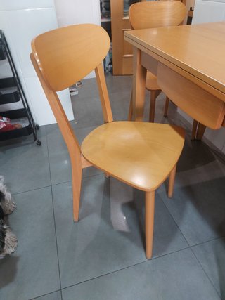Mesa extensible madera y 3 sillas cocina