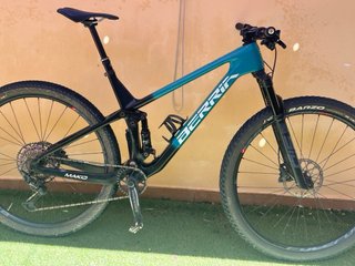 Berria Mako Carbono talla L
