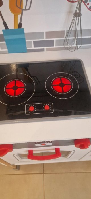 Cocinita de madera infantil+ accesorios y comidita