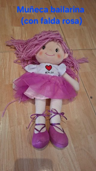 08 -  Peluches y muñecos variados