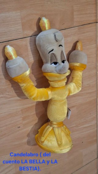 08 -  Peluches y muñecos variados