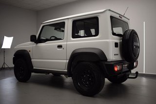 Suzuki Jimny  1.5 PRO 5MT 4x4