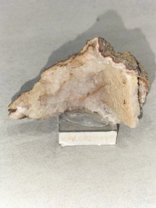 Minerali calcedonia
