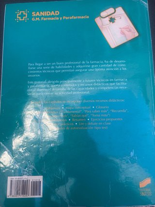 Libro grado medio farmacia y Parafarmacia