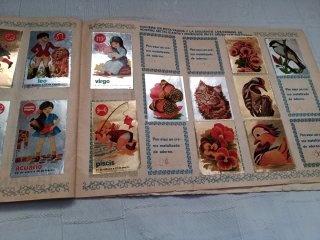 Álbum Cromos Trajes Típicos de Todo el Mundo
