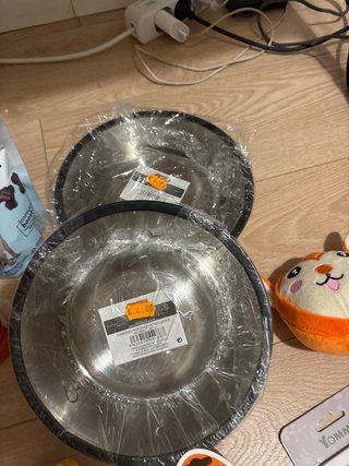 Lote productos para perro: Snacks, collar, cepillo