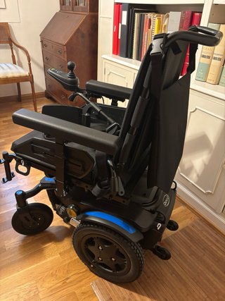 Silla ruedas eléctrica Quickie Q100 R