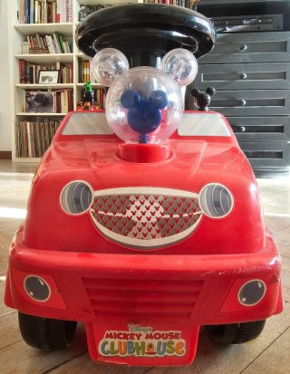 Correpasillos Mickey Mouse Disney Kiddieland