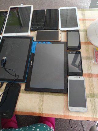 Lote Tablets y Móviles para Reparar