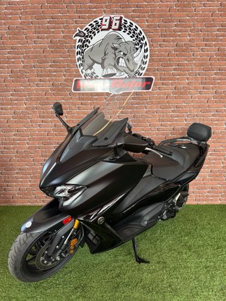 Yamaha TMAX 560 Tech MAX