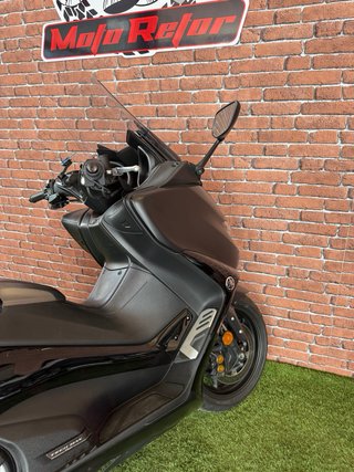 Yamaha TMAX 560 Tech MAX