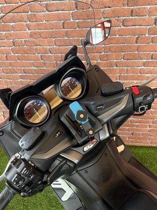 Yamaha TMAX 560 Tech MAX