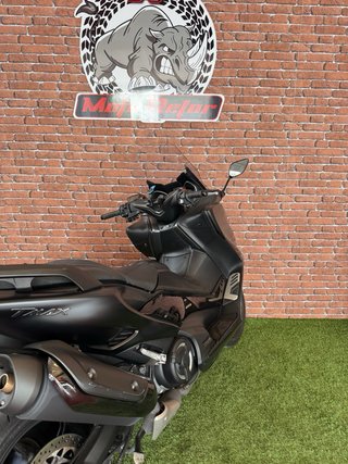 Yamaha TMAX 560 Tech MAX