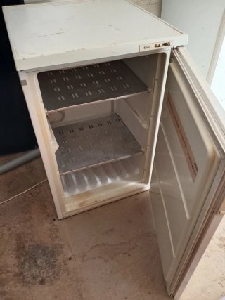 Congelador Zanussi blanco