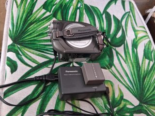 Videocámara Panasonic VDR-D160 DVD