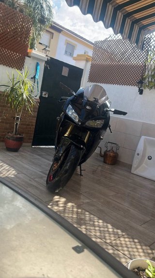 Honda CBR 600 RR 2005 Negra