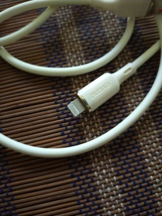 Adaptador de Corriente Apple A1400