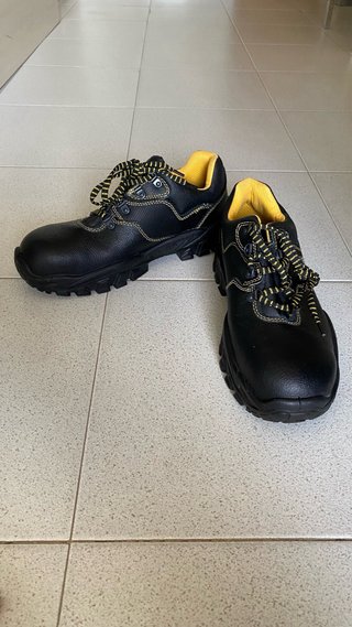 Scarpe antinfortunistiche Cofra nere e gialle