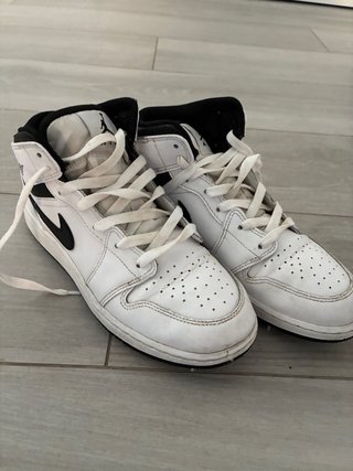 Nike Air Jordan 1 Mid Blancas Niño 38,5