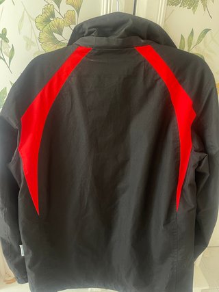 Chaqueta Columbia Negra y Roja