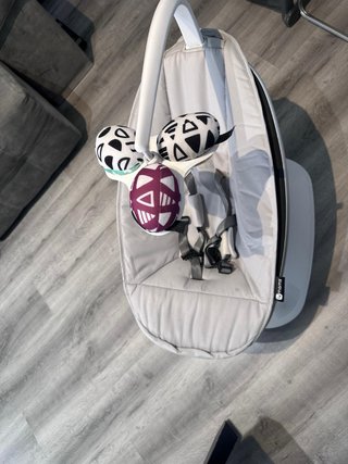 Hamaca eléctrica 4moms MamaRoo para bebé