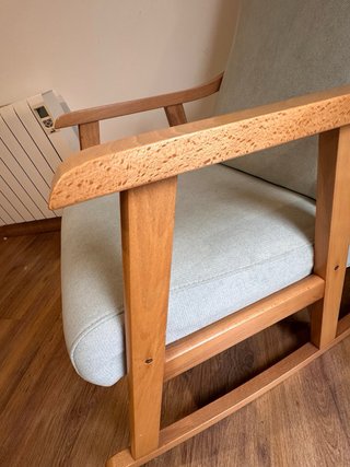 Sillón de lactancia y mecedora