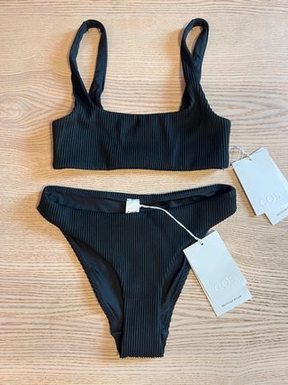 COS – Black Ribbed Bikini Set – Square Neck Top &