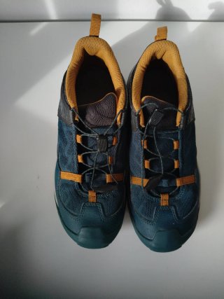 Zapatillas montaña niño Quechua Talla 32