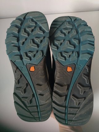 Zapatillas montaña niño Quechua Talla 32