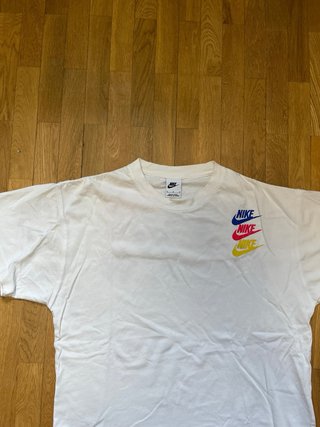 Camiseta Nike Blanca Triple Logo Swoosh