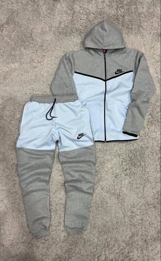 Conjunto Deportivo Nike Negro y Verde