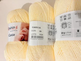 Lote 3 madejas de lana Caricia de Rosarios4