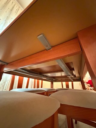Conjunto mesa y 6 sillas madera