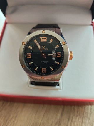 Reloj Viceroy Negro y Dorado