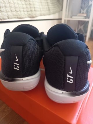 Zapatillas Baloncesto Nike GT Cut Academy 2