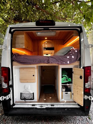 🚐 Citroën Jumper L3H2 Camper · 140 CV · 2021 · 76.