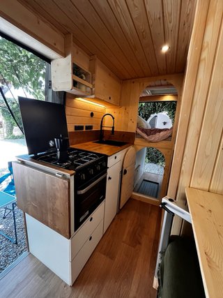 🚐 Citroën Jumper L3H2 Camper · 140 CV · 2021 · 76.