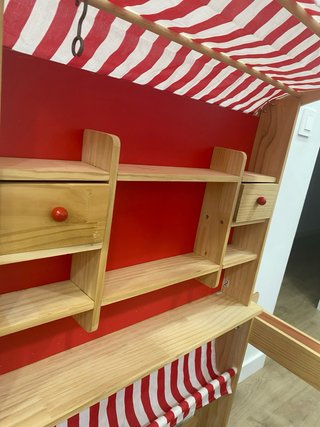 Tienda de madera para niños