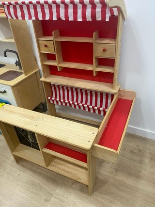 Tienda de madera para niños