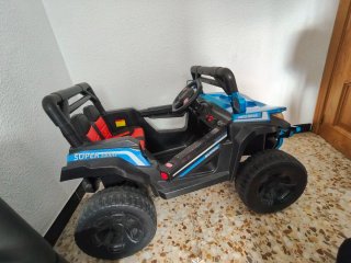 Coche eléctrico infantil SUPER