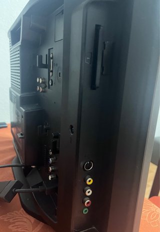 TV Sony Bravia KDL 20B4050 + Fire TV Stick