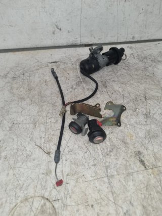 Honda SH 125cc 2006 - Cerradura y llaves