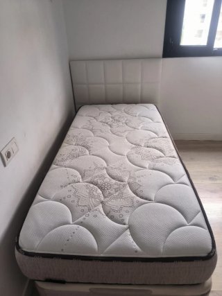 Colchón Flex 1,90 con canapé y cabecero