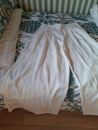 Falda pantalón blanca