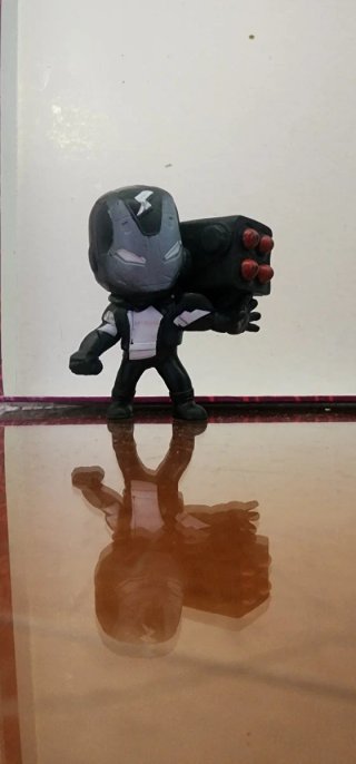 Funko Pop Spiderman Negro Dorado