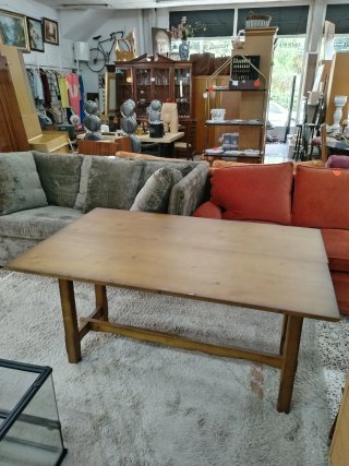 Mesa rústica extensible de madera