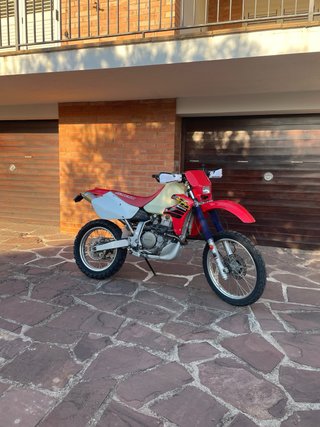 Honda XR 650 R Enduro Moto