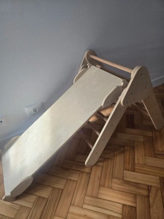 Triangolo Pikler e Altalena in Legno